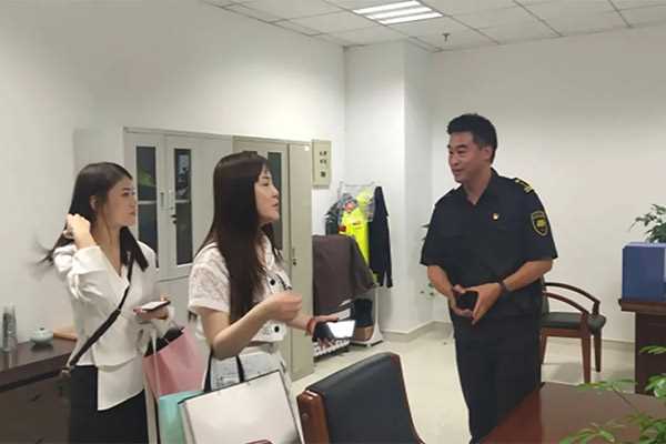 拾金不昧,秀出安邦好“家风”!